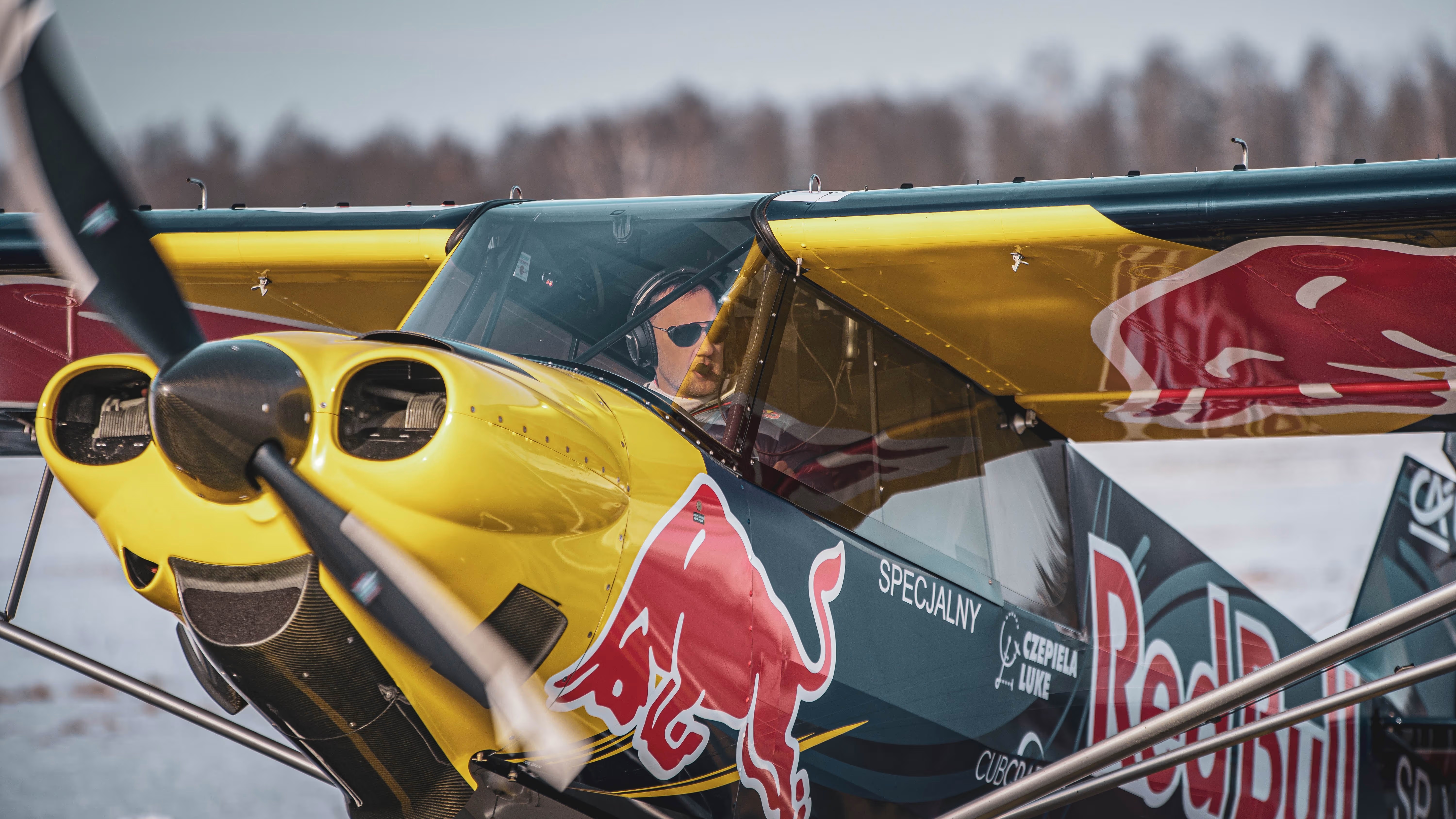 Łukasz Czepiela za sterami Carbon Cub-a