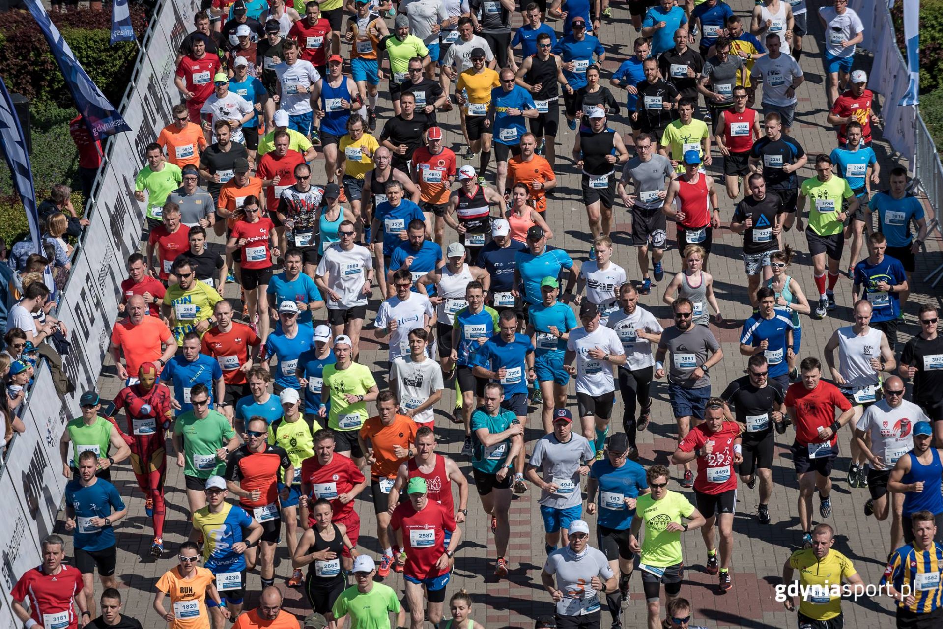 Start do biegu w nocy