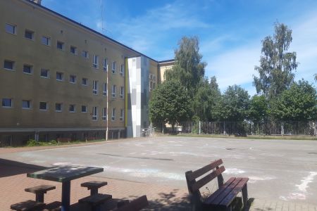 Stare boisko szkolne przy ul. Hallera w Gdyni