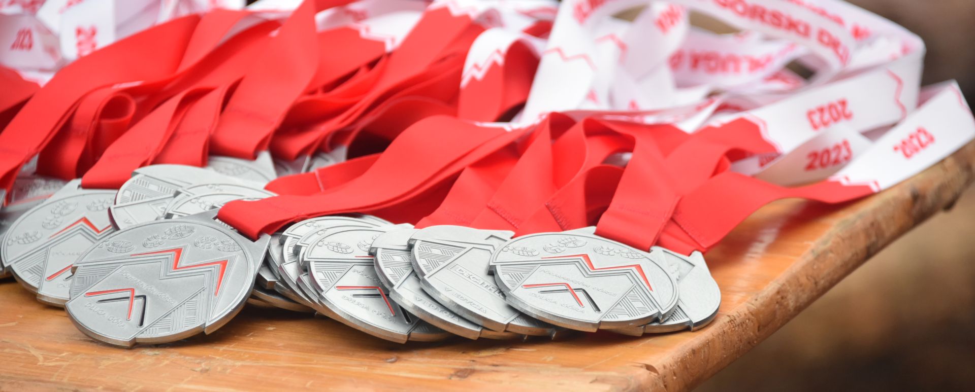 Medale Półmaratonu Długa Góra