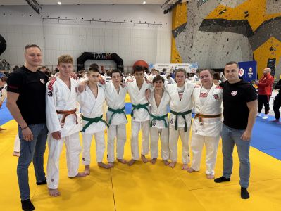 Zawodniczki i zawodnicy UKS Akademia Judo Dragon